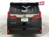 納車前にしっかり点検してお渡ししております。全店舗サービス工場も併設しております。納車後も安心してお任せ下さい。