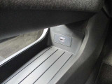 HDMIにも対応していますので端末の映像も車内でお楽しみいただけます