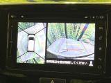 【全方位モニター用カメラ】専用のカメラにより、上から見下ろしたような視点で360度クルマの周囲を確認することができます☆死角部分も確認しやすく、狭い場所での切り返しや駐車もスムーズに行えます。