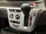 インパネシフトのオートマチックになります★足元がスッキリとして広々使っていただけます★