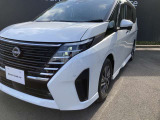 LEDヘッドライトです。高い視認性や省電力で車への負担が少なく、長寿命で交換の手間が少なくなりメリットがいっぱいあります。
