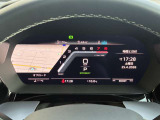 ドイツ車には特徴があり、メーターのメモリに一部色がついています。これはドイツでは推奨速度という考えがあるためです。安全で快適に走る際に適している速度を指しています。