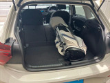 ☆リヤシートは別々に倒すことができるので、荷物の大きさや形状に合わせてラゲージルームをアレンジできます♪