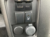 USB電源ソケットです。Type-A/Type-C対応です。