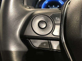 【ステアリングスイッチ】左です。ハンドルから手を離さず、運転に集中したまま手元でオーディオ操作等ができます。
