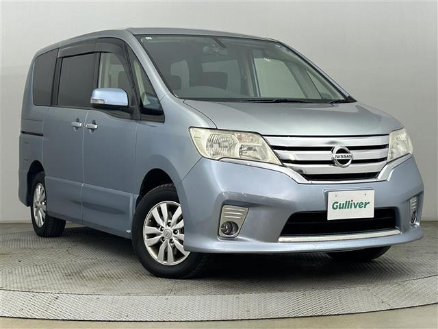 セレナ 2.0 ハイウェイスター Vセレクション 4WD 4WD 修復歴無し