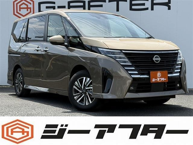 セレナ 1.4 e-4ORCE ハイウェイスターV 4WD 禁煙車 純正12インチナビ