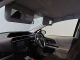 バニティーミラーが運転席・助手席に付いています!