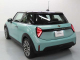 気密性の高いMINIは外の雑音を遮り、快適空間にてドライブが楽しめます。