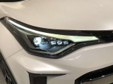 ★LEDヘッドライト★LEDは明るく遠くまで照らす光量で夜間走行の視認性を高めます。長寿命で省電力!見た目もスタイリッシュです。