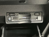 高速道路で便利な【ETC2.0】を装備しています。光ビーコン搭載で渋滞情報などナビゲーションと連動することで機能も充実いたします。他、観光施設に立ち寄るための高速料金割引サービス等もございます。
