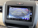バックモニターにガイド線表示付きなので車庫入れも安心【カメラアングルは3パターンから選べます】知らない道でも安心して楽しくお出かけができます。