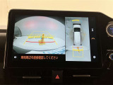 いまや必須装備「ナビゲーション」搭載!知らない場所にスイスイッとドライブ。もう、これなしではハンドルを握れませんね!でも運転中の操作は危険ですのでご注意ですね☆
