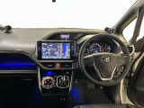 広々とした車内空間に優れた燃費性能。更にデザインも上質で人気のお車です!