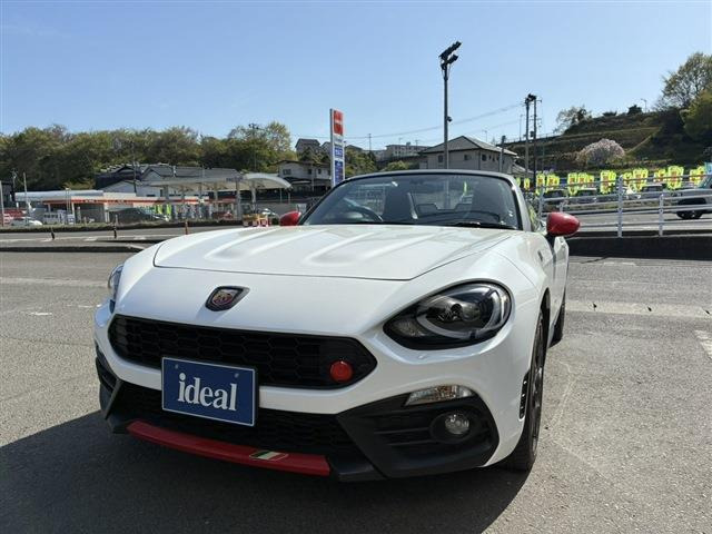 アバルト124スパイダー 1.4 