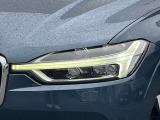 LEDヘッドライトは北欧神話でのトールハンマーがスタイリッシュなデザイン性となっており他車を魅了します。