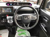 運転中も見やすいメーター。