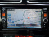 日産純正メモリナビ(MC313D-W)が装備されております♪