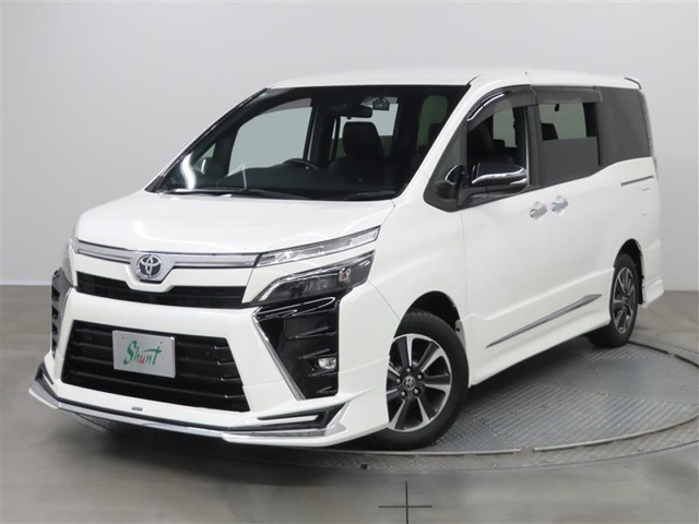 トヨタ ヴォクシー 