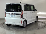 ご覧のように綺麗にクリーニングされており、とてもキレイなボディですよ。外装はもちろん内装も綺麗です。