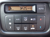 ◆【フルオートエアコン】お好みの温度に設定するだけで、エアコンの風量やモードを自動で切替してくれ車内の温度を最適になるようにコントロールしてくれる優れものです。