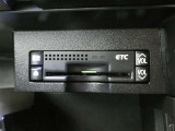 アンテナ分離型ETCです ETC本体は目立つところに設置していないのでデザイン的にも安全性も高いです 高速道路をご利用される方は必需品ですよ