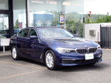 BMW在庫保有台数常時100台以上!ご来店の際はBMW本店(厚木市下荻野140-1)にご来店ください!弊社自慢の全天候型ショールーム!BMW在庫保有台数常時100台以上ございます!