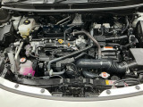技術が詰まったエンジンルームもご覧の通りピカピカにクリーニング済みです。ハイブリッドなのでお財布にも環境にも優しいです。