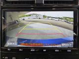 駐車が苦手な方にも安心なバックモニター付き