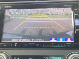 バックモニター付きで、車庫入れやバック時の後方確認をサポート。