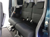 ゆとりある広々とした車内空間は、ドライブを始め買い物やレジャーなど、幅広く活躍します。一人でもみんなとでもお出かけを楽しみましょう!