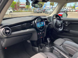 車両の状態や装備などご不明な点がございましたらお気軽に問い合わせ下さい。 弊社セールスコンサルタントが親切丁寧にご対応させていただきます。お問合せは電話(0078-6002-621052)かメールにてご相談下さい。