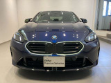 BMW代表的な特徴のキドニーグリル。BMWのすべてのモデルに採用され、BMWらしさを強調しております。