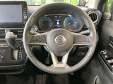 ステアリングも使用感が少なく、きれいな状態となっております♪