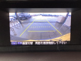 バックも安心のバックカメラ付いています。バックカメラがあると、いつでも安全にバックできますね。死角も減ります。