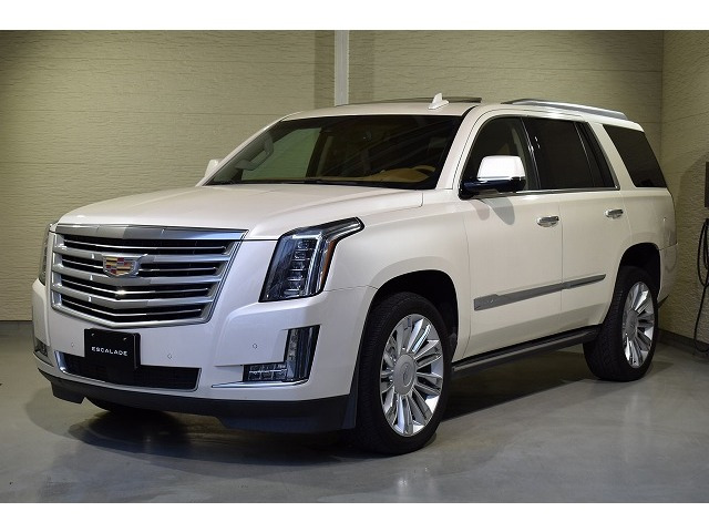 キャデラック エスカレード 