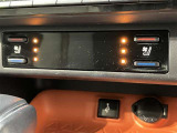 【シートヒーター/クーラー(運転席・助手席)】寒さが厳しい朝も身体を直接温めることができ、夏場では涼しくできて快適にドライブを楽しんで頂けます♪