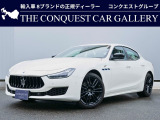 当店では正規ディーラーとして厳選した高品質な輸入車を、点検・整備のうえお届け。正規ディーラーと同一内容の保証付きで、遠方のお客様にも安心してご購入いただけます。