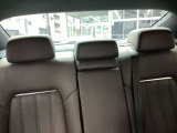後部座席です。こちらもとてもきれいです。