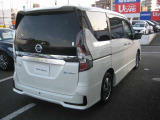 セレナ 1.2 e-POWER ハイウェイスターV 