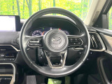 【純正革巻きステアリング】上質な革を使用することで、手にしっかり馴染みとても運転しやすいハンドルです♪