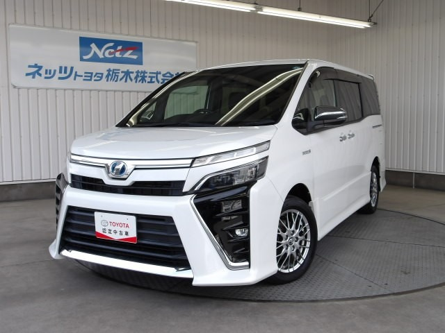 トヨタ ヴォクシー 