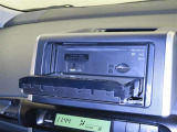 CD、DVDの再生ができます。