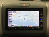ナビゲーションは、フルセグTV、インターナビ対応のGathers純正メモリーナビを搭載しています。ナビに曲を記憶させるミュージックサーバー使用時は、別途SDカードが必要になります。