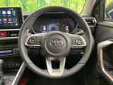 【ステアリングスイッチ】運転中、前方から目線をそらすことなく、オーディオ等の操作が可能な便利機能!安心&快適なドライブを演出してくれます♪