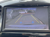 バックカメラが付いて車庫入れも安心です。付いているとうれしい装備のひとつですね♪