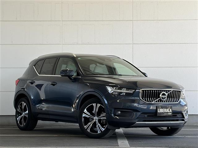 XC40 B4 AWD インスクリプション 4WD 4WD 本革シート