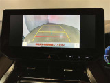 モニターガイドが付いているのでショッピングなどの狭い駐車場や車庫入れなどの時もしっかりと確認しながらバックができるので安心してお出かけできますよ。