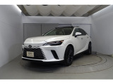 レクサス車らしい細部までこだわった高級感と見る人を一目で虜にするエモーショナルな魅力を持ち合わせております。