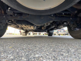 【下回り】目立つ錆や腐食もなくきれいな状態です!もちろん納車前には法定点検を実施致します!//
